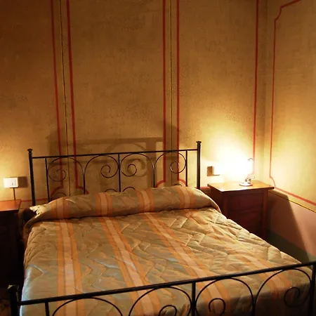 Antica Piazza Dei Miracoli Bed & Breakfast