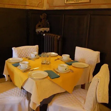 Antica Piazza Dei Miracoli Bed & Breakfast 3*